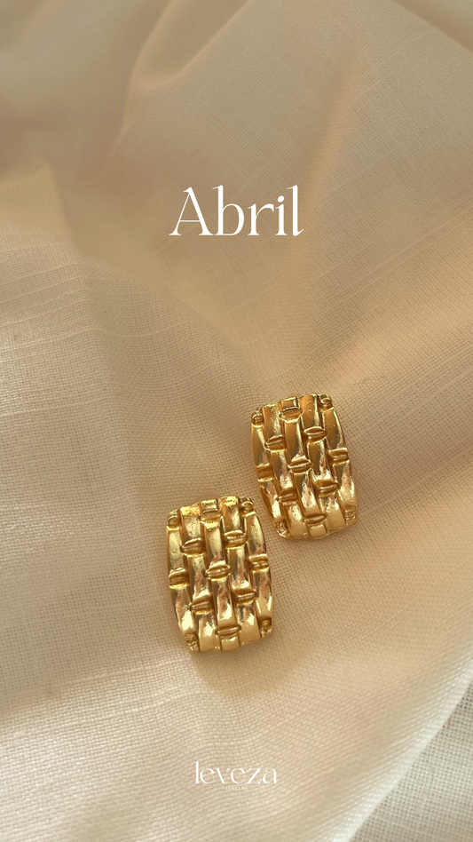 Abril